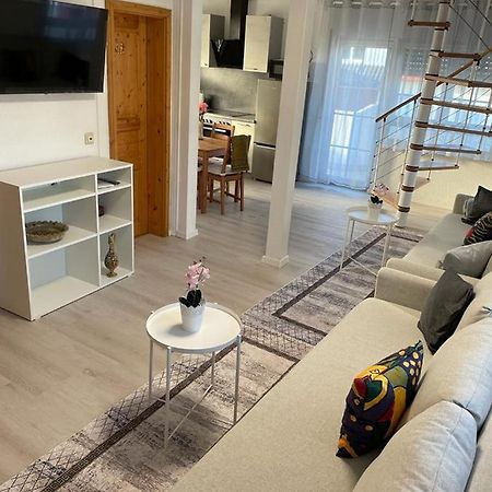 רוסט Sky Apartments מראה חיצוני תמונה