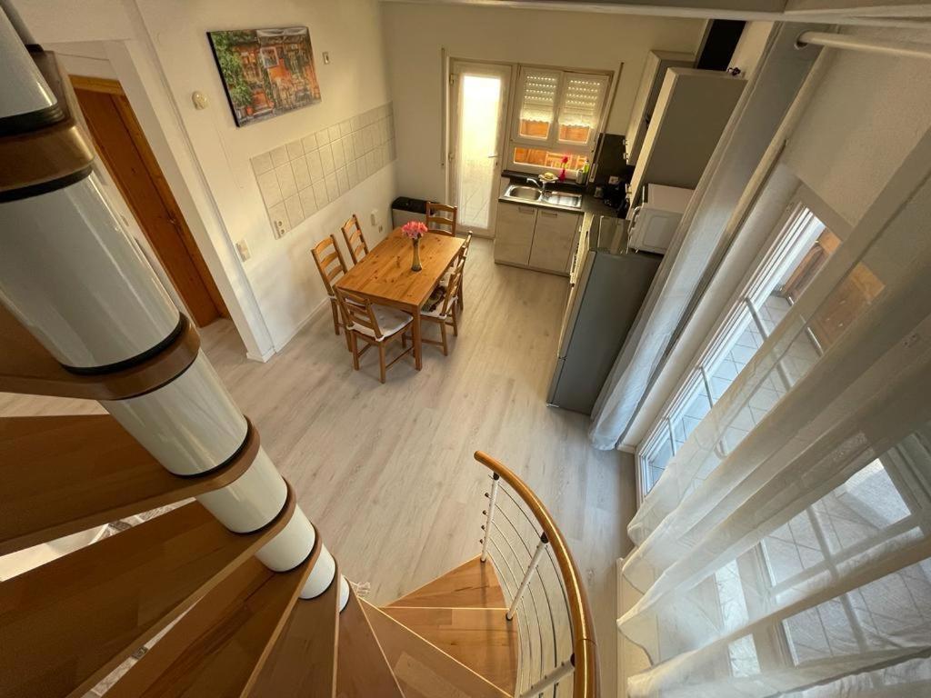 רוסט Sky Apartments מראה חיצוני תמונה